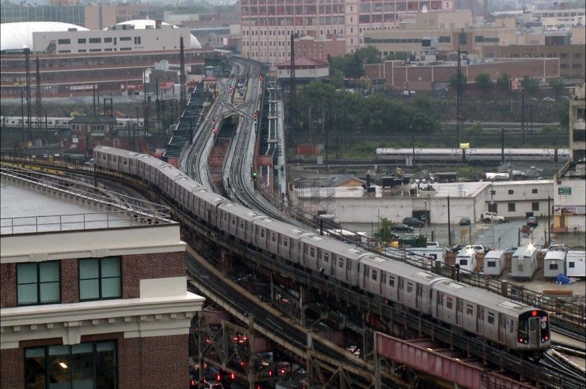 Надземное метро Нью-Йорка