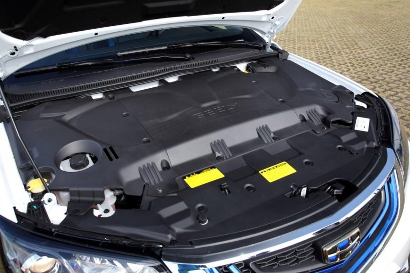 Emgrand ec7 под капотом