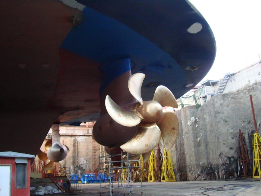 Гребной винт Британика