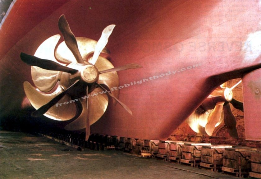 Куин Мэри 2 гребные винты