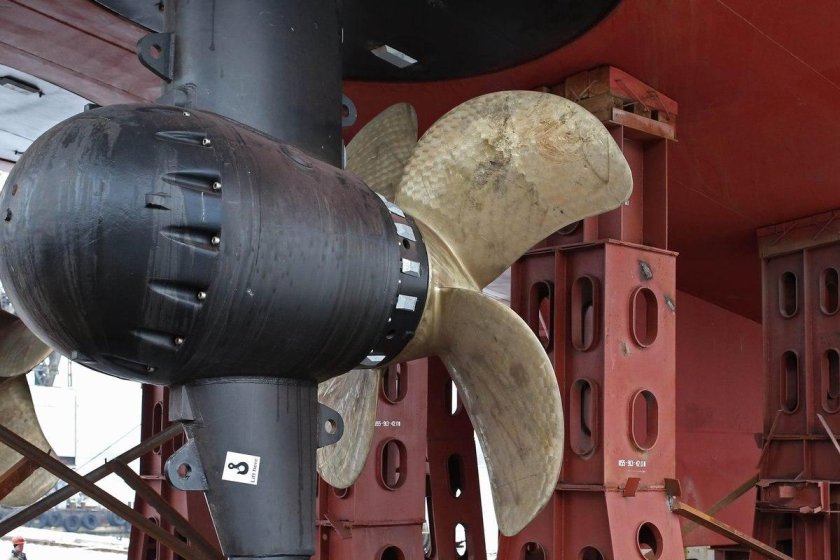 Винто-рулевые колонки (ВРК)