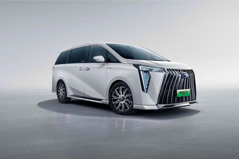 Минивэн gac m 8