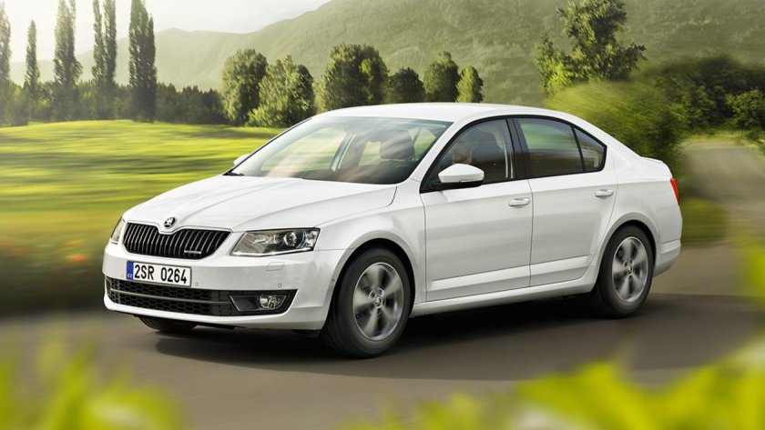 Шкода Октавия лифтбек