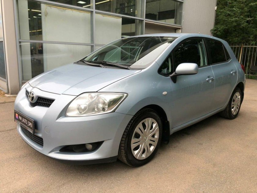 Тойота аурис 2008 цена