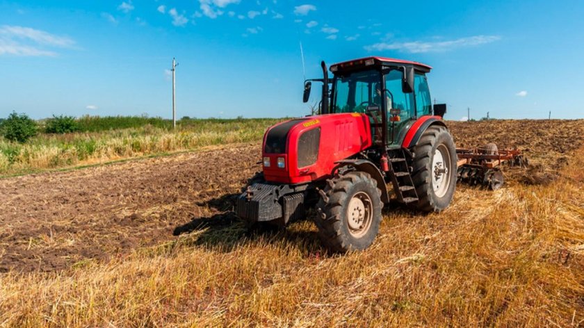 Беларус-921 трактор