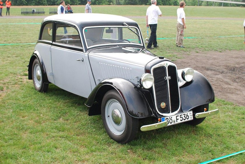 Автомобиль DKW f8