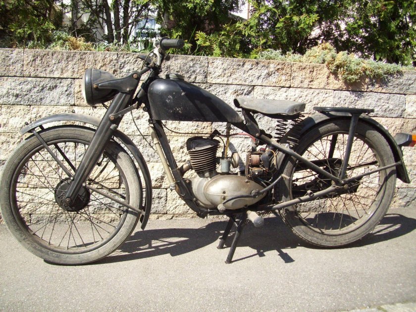 Мотоцикл ДКВ 125