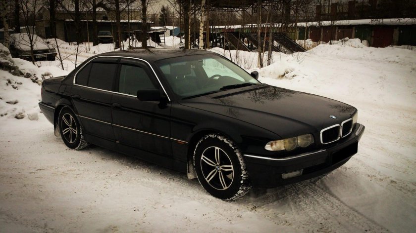 BMW 7 e38 2000
