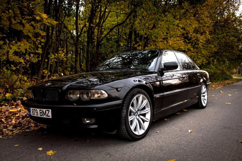 BMW 7 e38 2000
