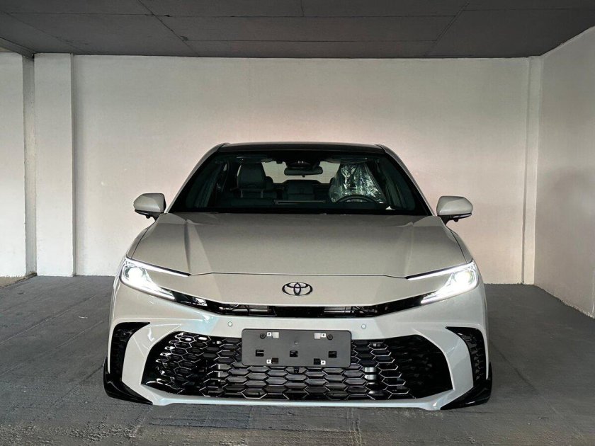 Toyota camry 2021