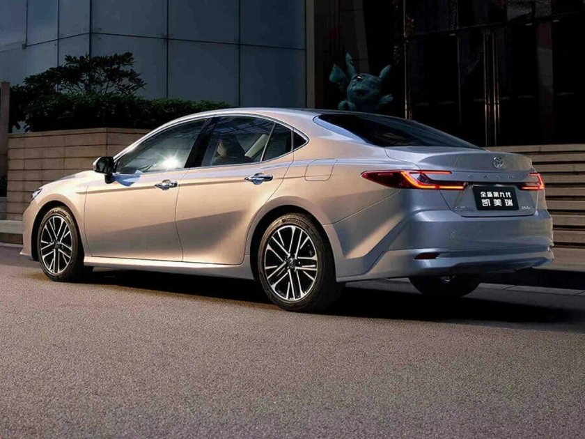 Новая Тойота Камри 2024