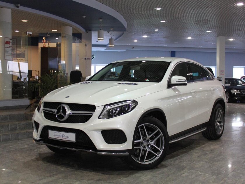 Мерседес внедорожник GLE