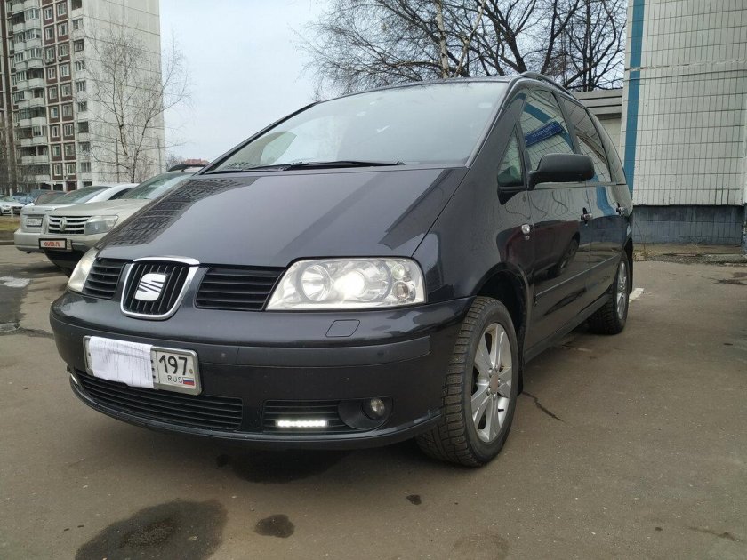 Сеат Альхамбра 2009г.