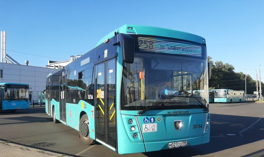 НЕФАЗ 5299 СПГ