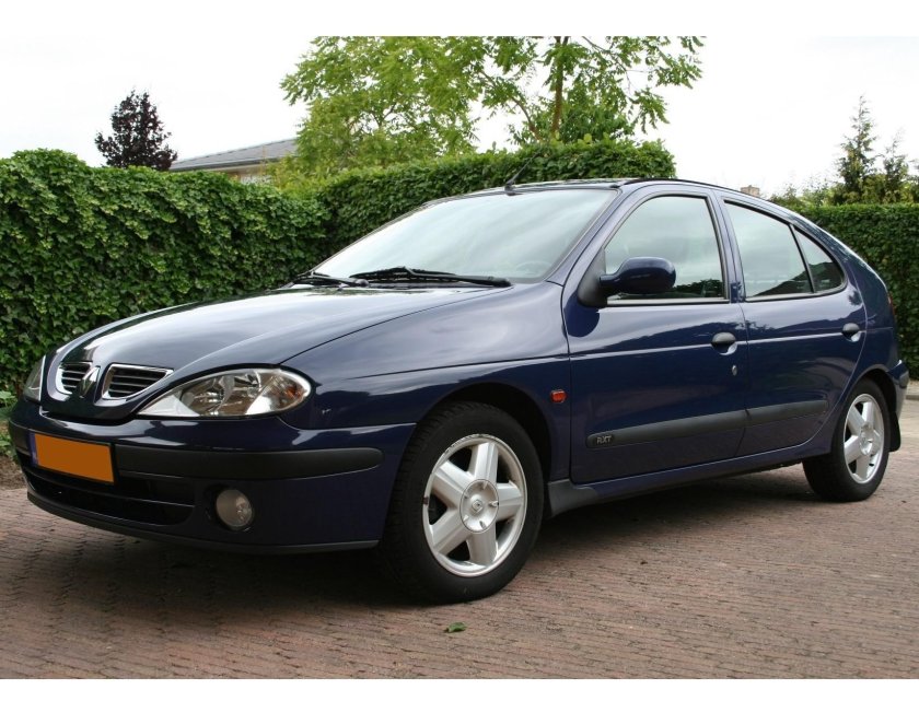 Рено Меган 1 поколения