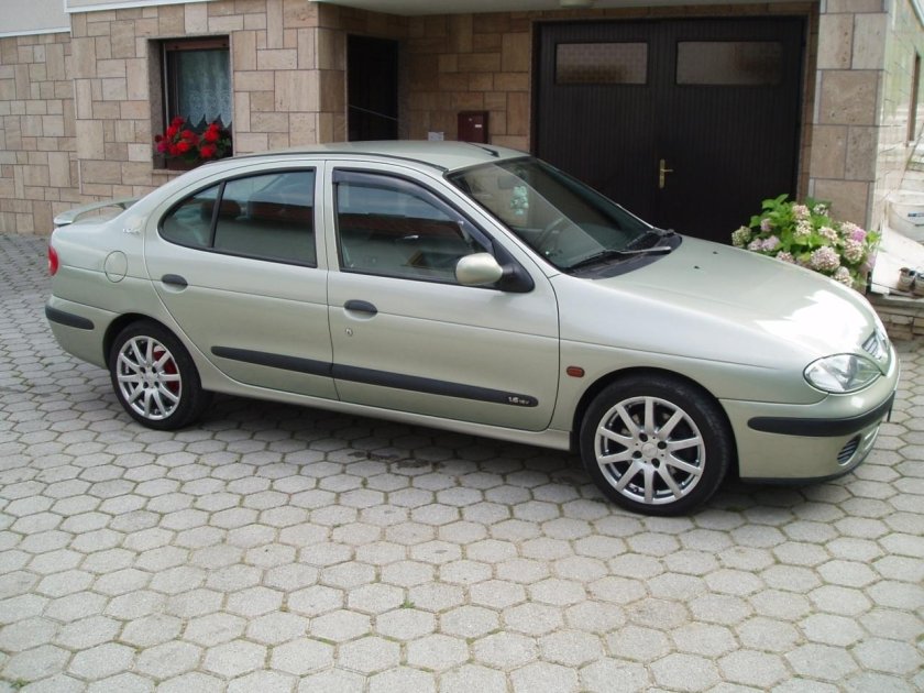 Renault Megane 1