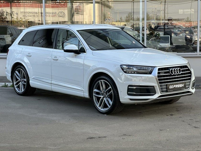 Audi q7 2017 белая