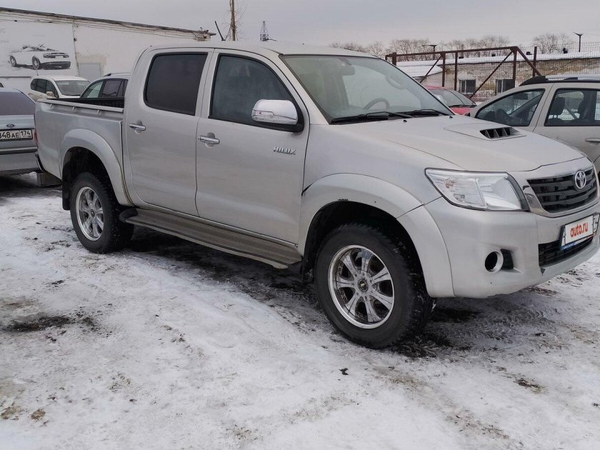 Тойота хайлюкс 2.5 дизель