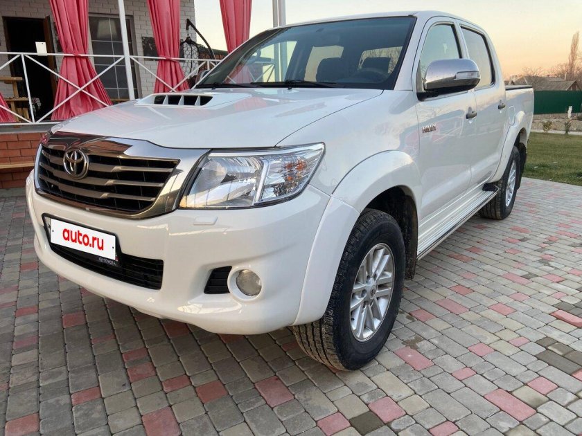 Toyota hilux vii