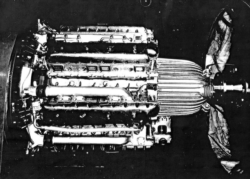 Поршневой авиационный двигатель
