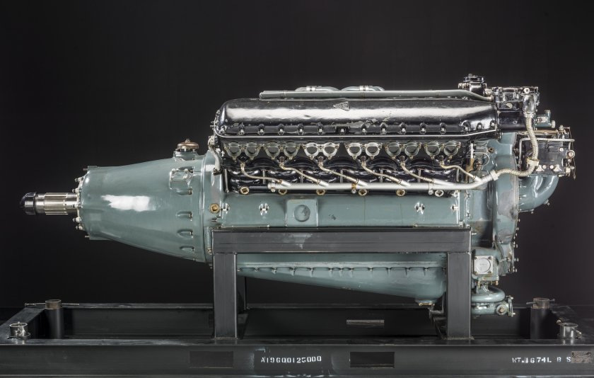 V-12 Allison v-1710-39