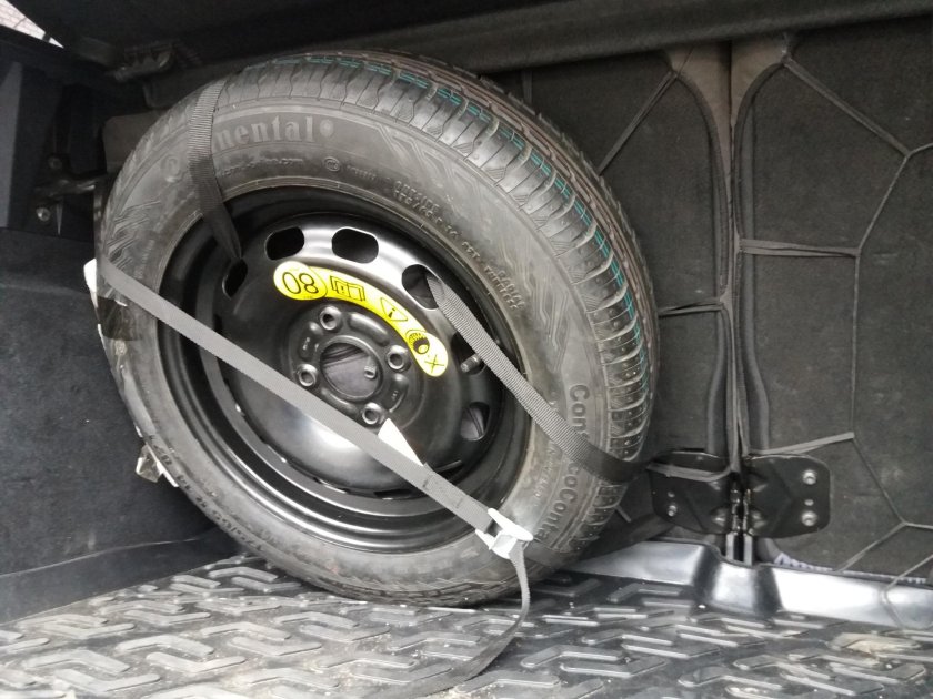 Держатель запасного колеса МЗСА 3105.0003