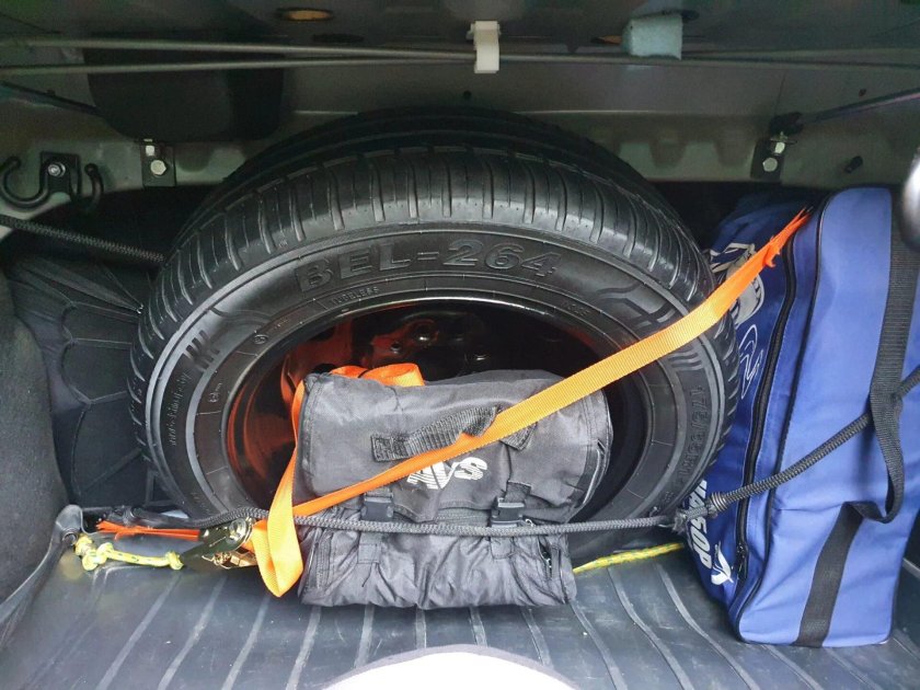 Запаска Лада Гранта лифтбек