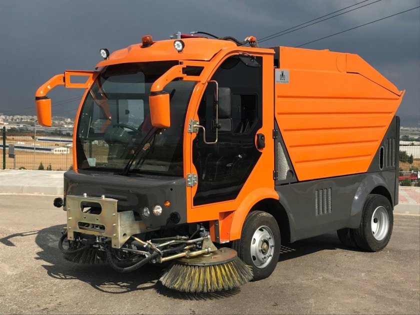 MUVO Коммунальная машина