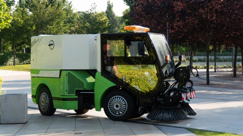 Вакуумная подметально-уборочная машина пума