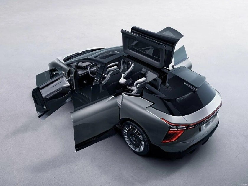 Китайский электромобиль hiphi