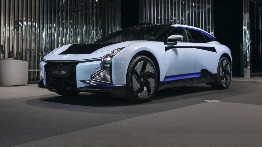 Китайский электрокар hiphi