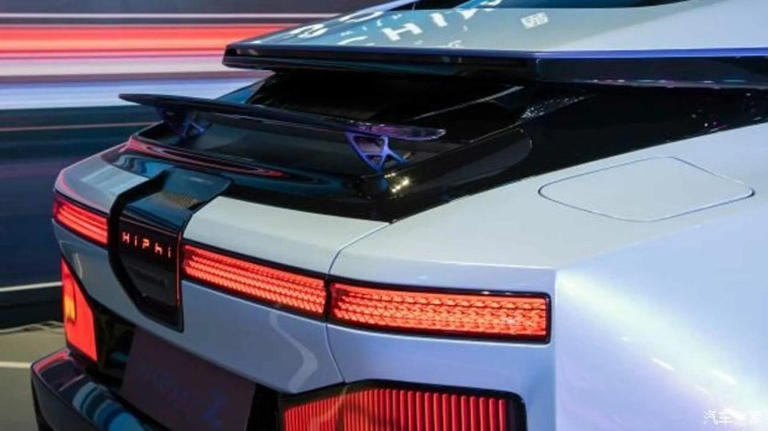 Электромобиль hiphi