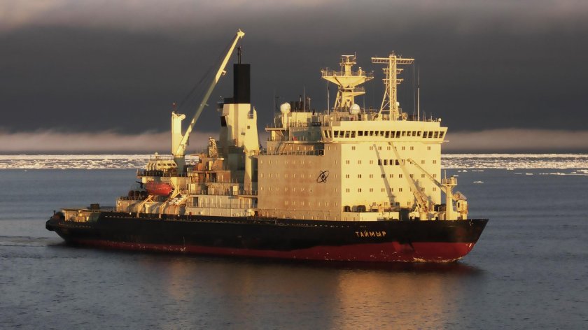 Вайгач атомный ледокол