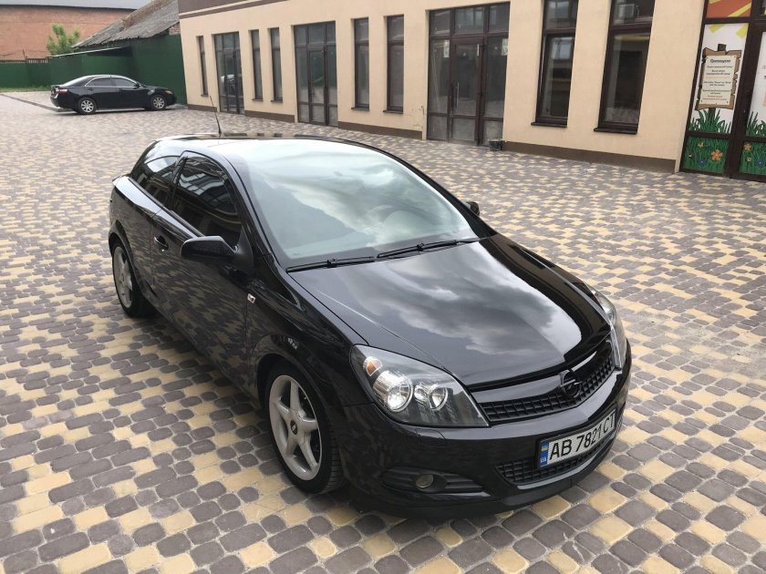 Opel Astra h GTC 2008