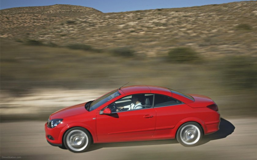 Опель Астра купе седан