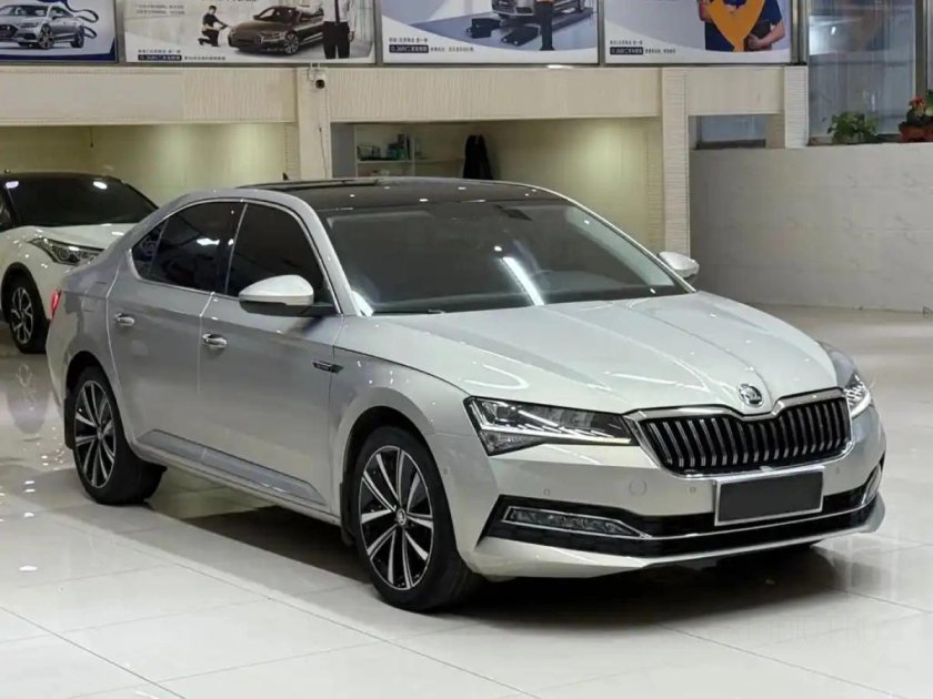 Skoda superb 2020