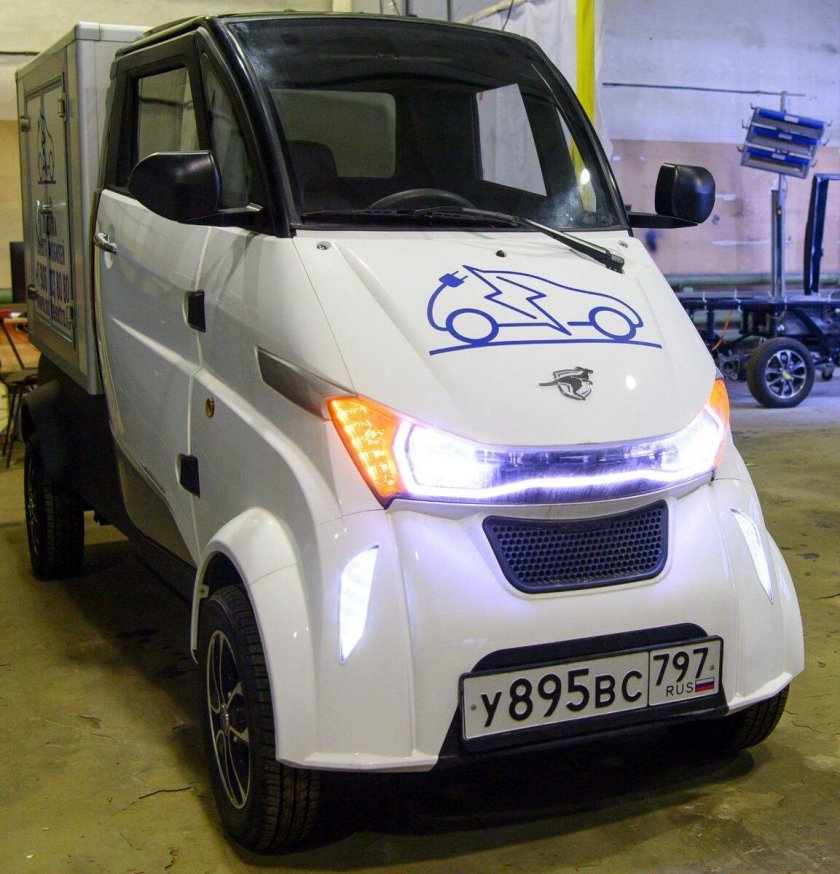 Китайский электромобиль