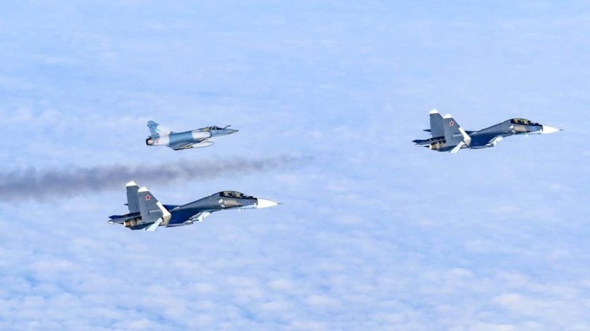 Истребитель су 30