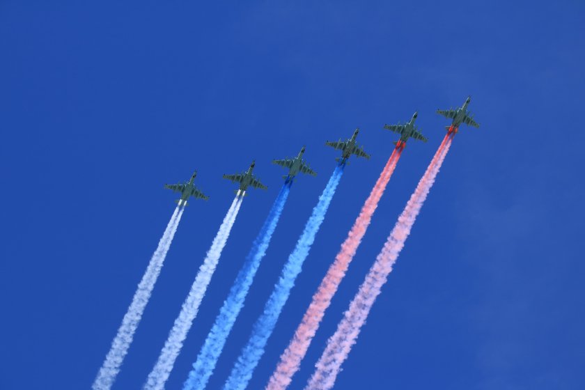 Самолеты на параде