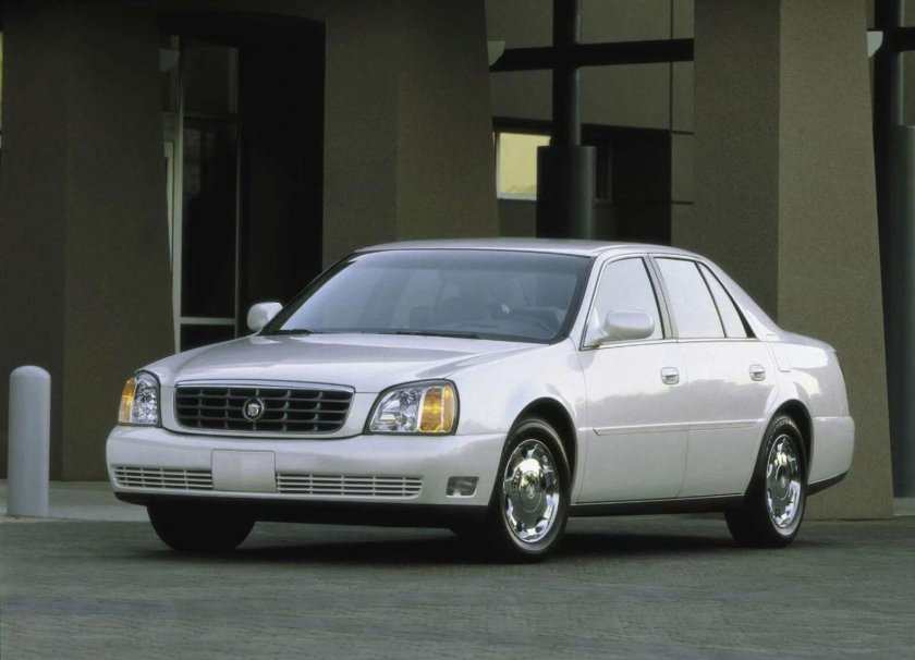 Кадиллак Девиль 2000