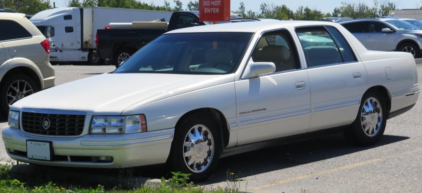 Cadillac 1999