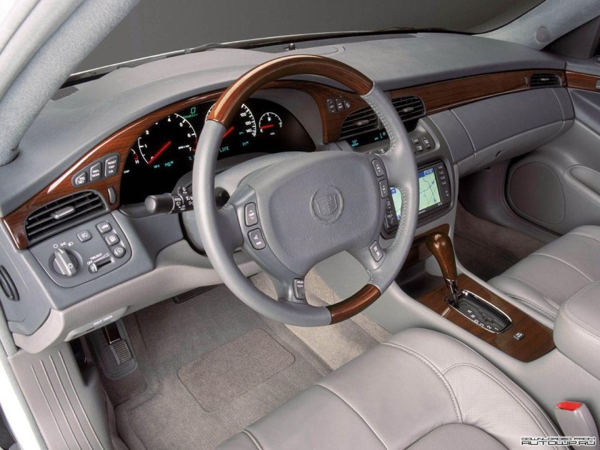 Кадиллак Девиль 2000