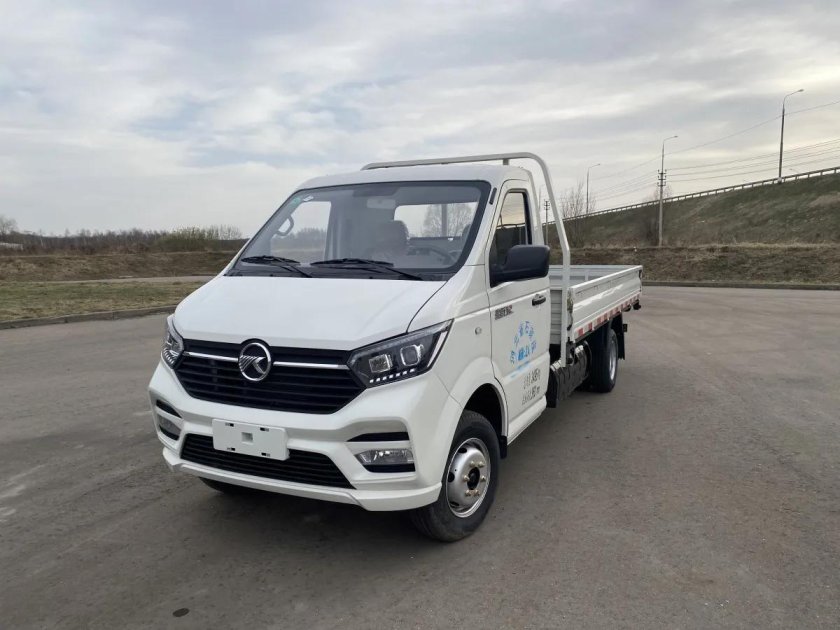 Бортовой грузовик