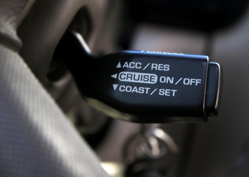 Датчик адаптивного круиз контроля