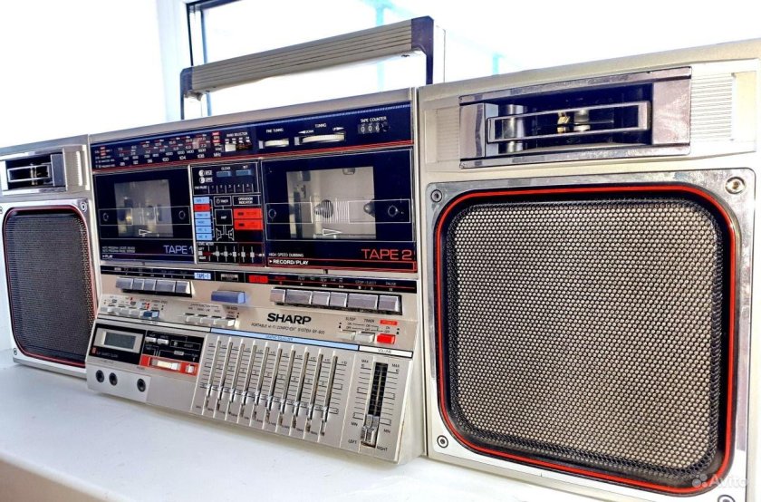 Двухкассетник Sharp 800