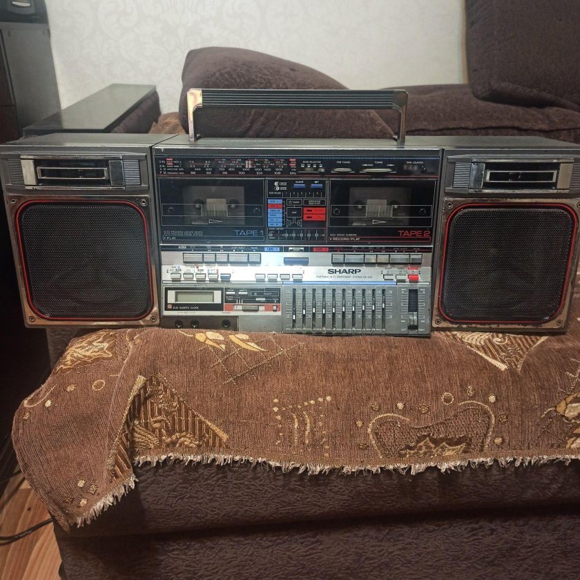 Магнитола Sharp gf-800