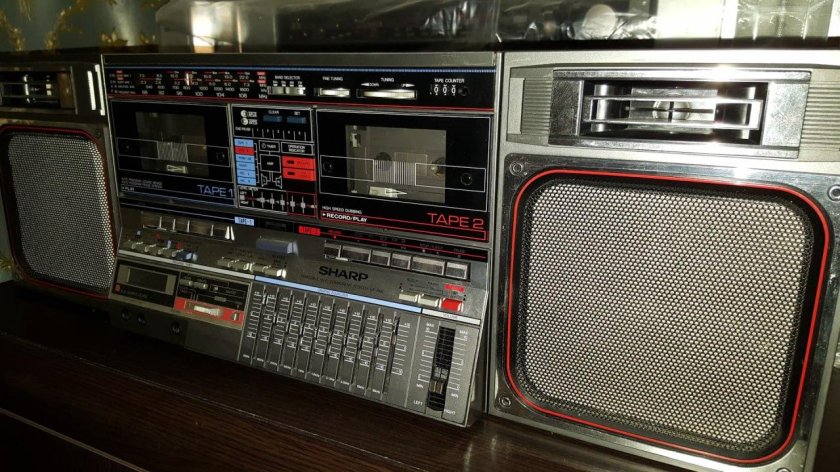 Двухкассетный Шарп 800