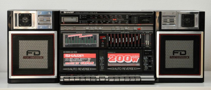 Двухкассетный магнитофон Sharp 939