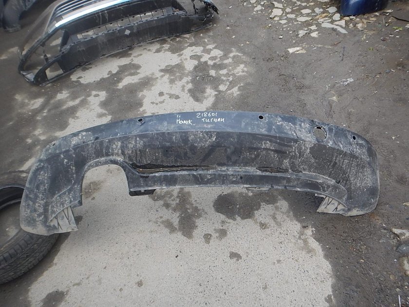 Юбка заднего бампера Тигуан 1