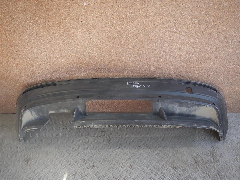 Нижняя юбка бампера Тигуан 2019 разбор